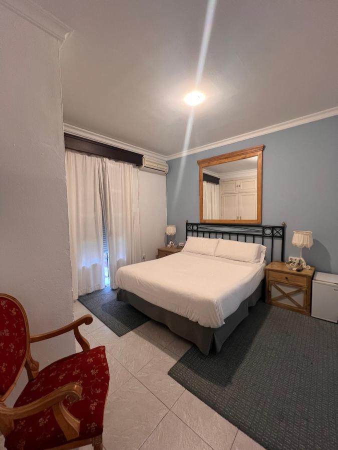 Hostal Playa Hidalgo Rota Dış mekan fotoğraf